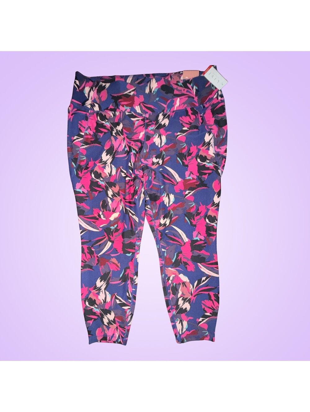 Women’s New Plus Size 22/24 LIVI Lane Bryant Floral Crop Leggings